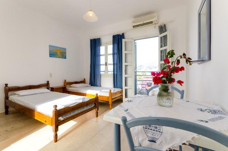 Aris Apartments Malia Exteriör bild