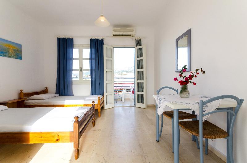 Aris Apartments Malia Exteriör bild